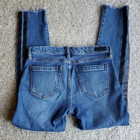 Blank NYC Women's Cropped Skinny Classique Metallic Side Stripes Jeans  Size 26 - Picture 12 of 13